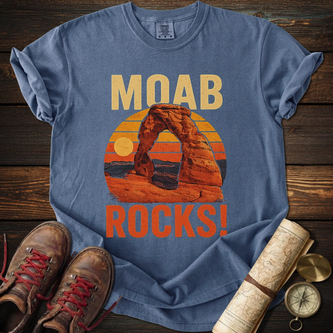 Moab Rocks Vintage Arches T-Shirt