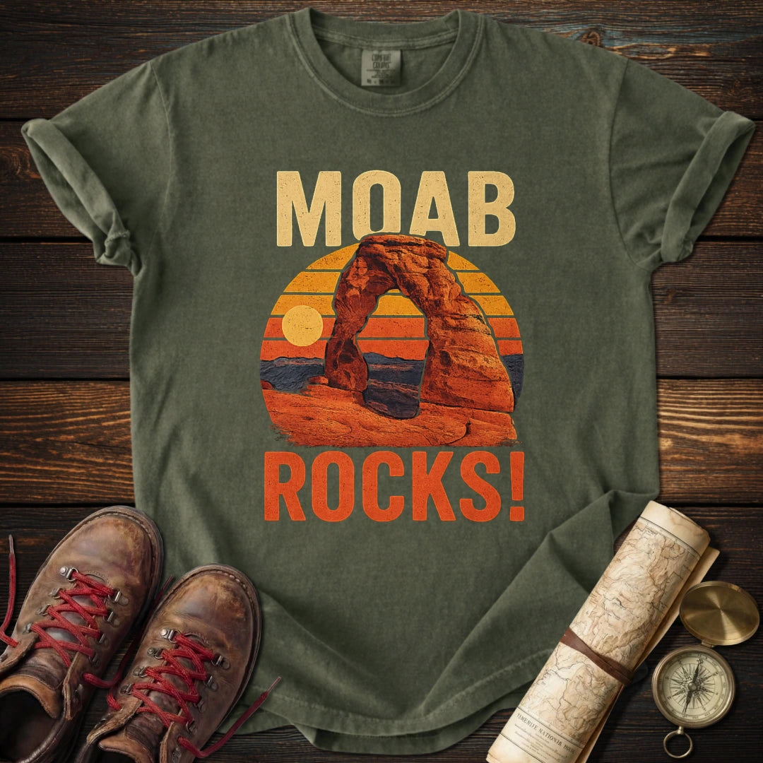 Moab Rocks Vintage Arches T-Shirt