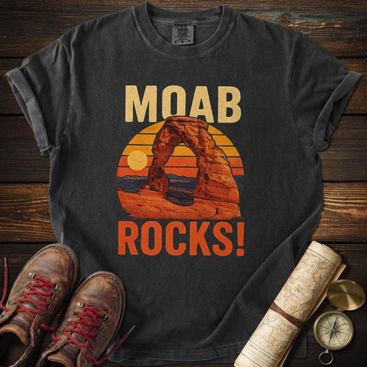 Moab Rocks Vintage Arches T-Shirt
