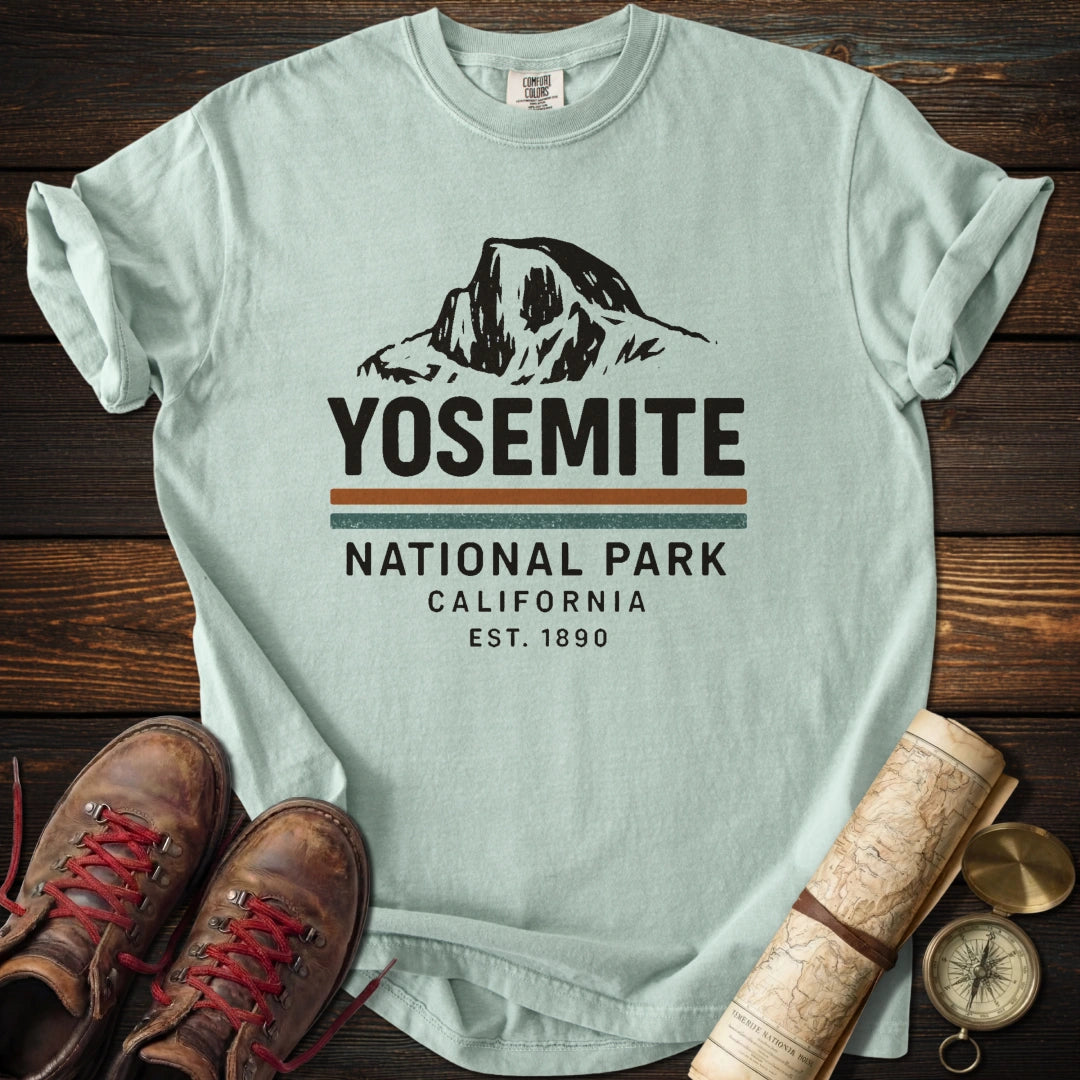 Retro Yosemite Est. 1890 T-Shirt