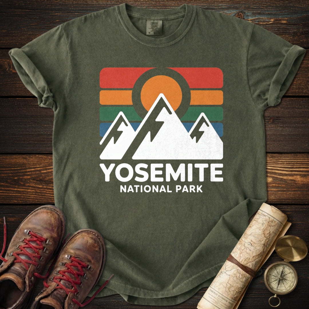 Retro Yosemite Sunset Peaks T-Shirt