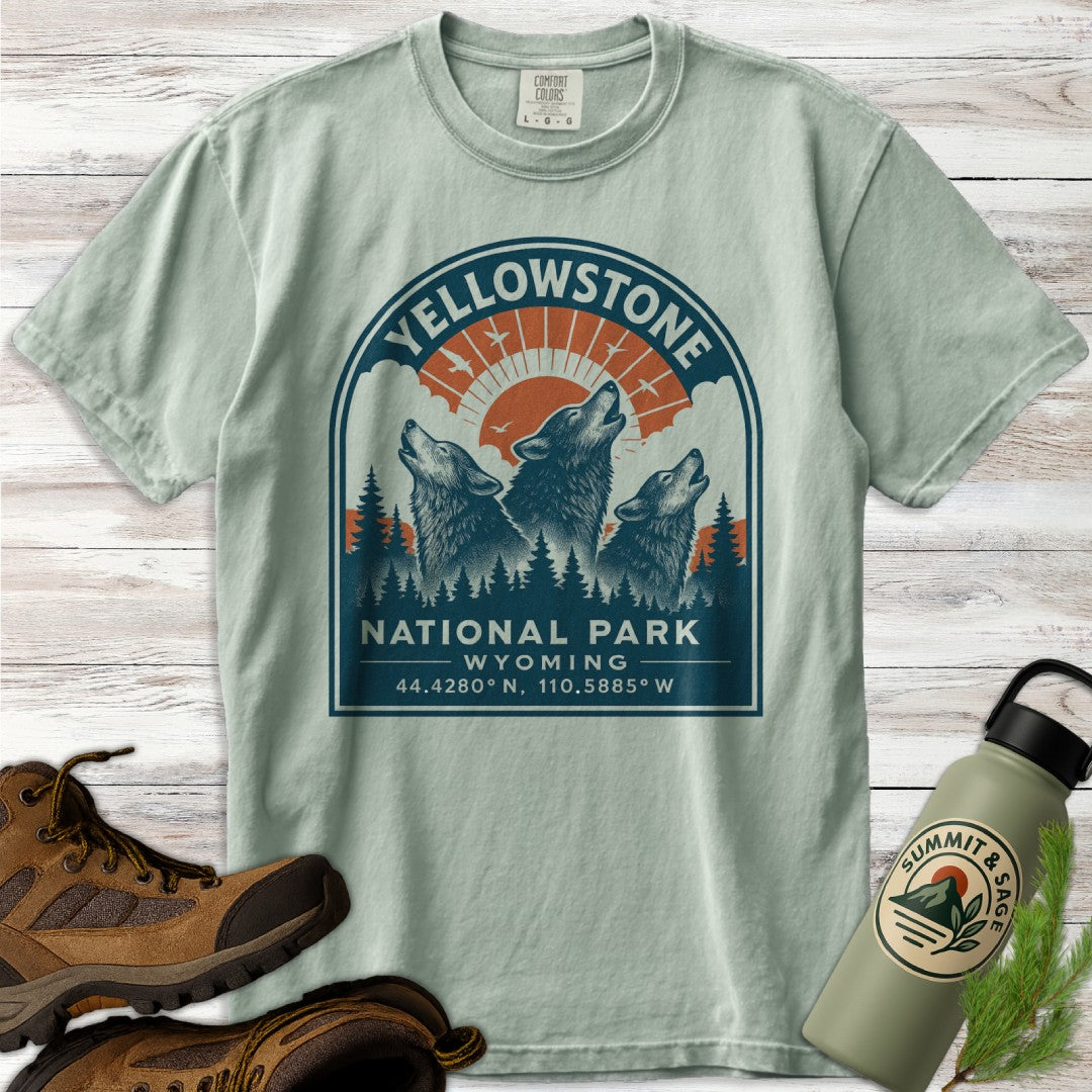 Vintage Yellowstone Wolf T-Shirt