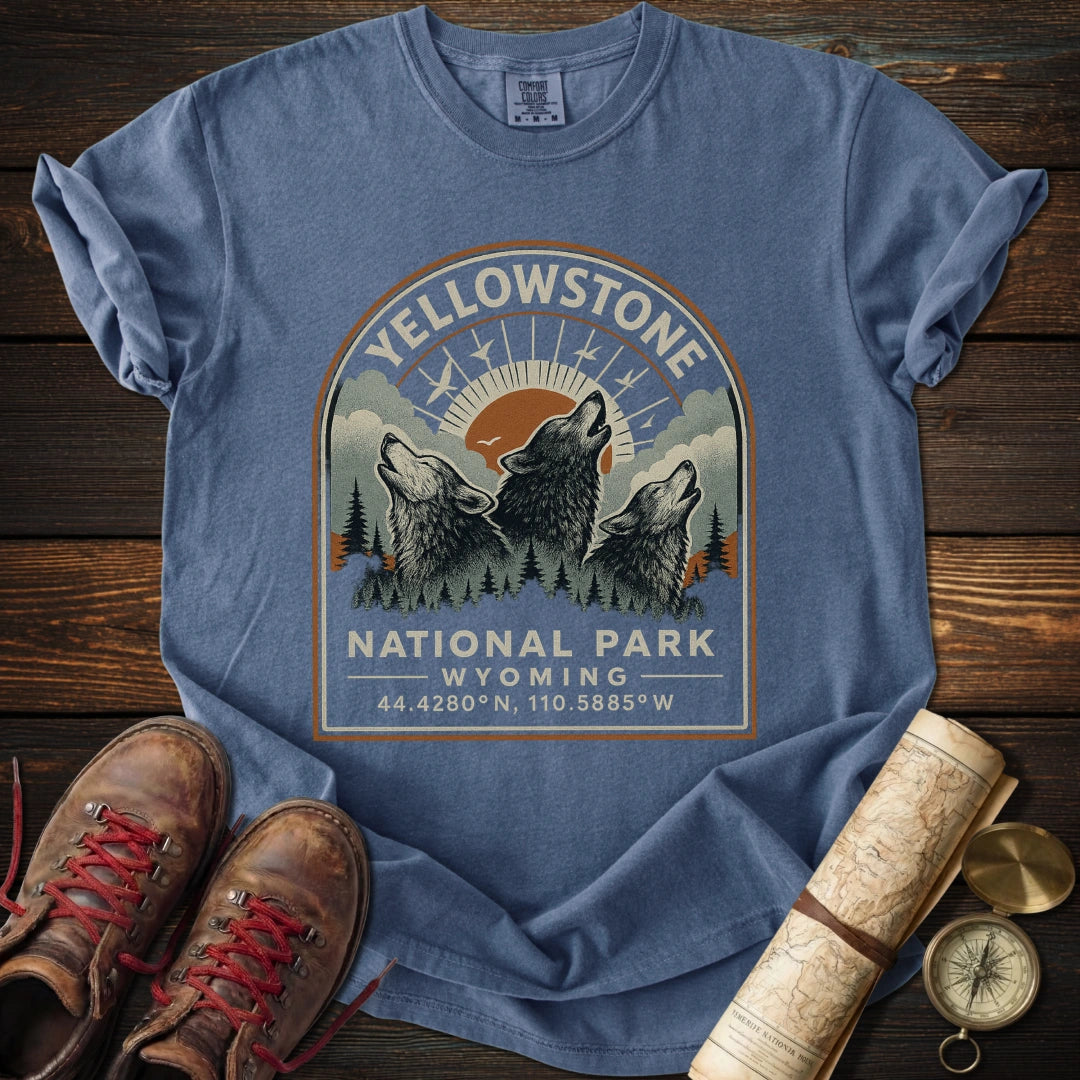 Vintage Yellowstone Wolf T-Shirt