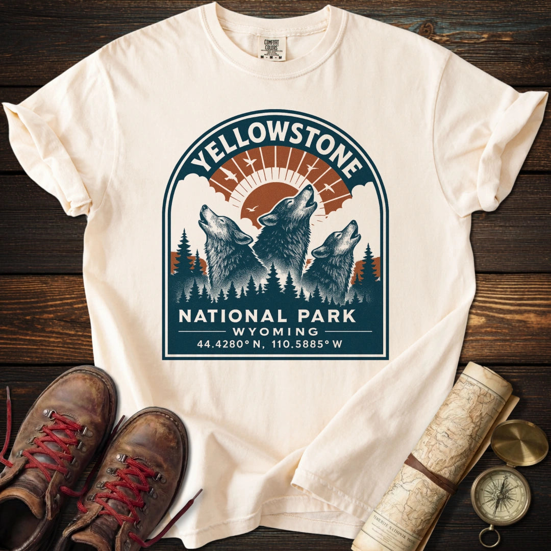 Vintage Yellowstone Wolf T-Shirt