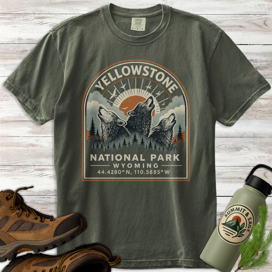 Vintage Yellowstone Wolf T-Shirt
