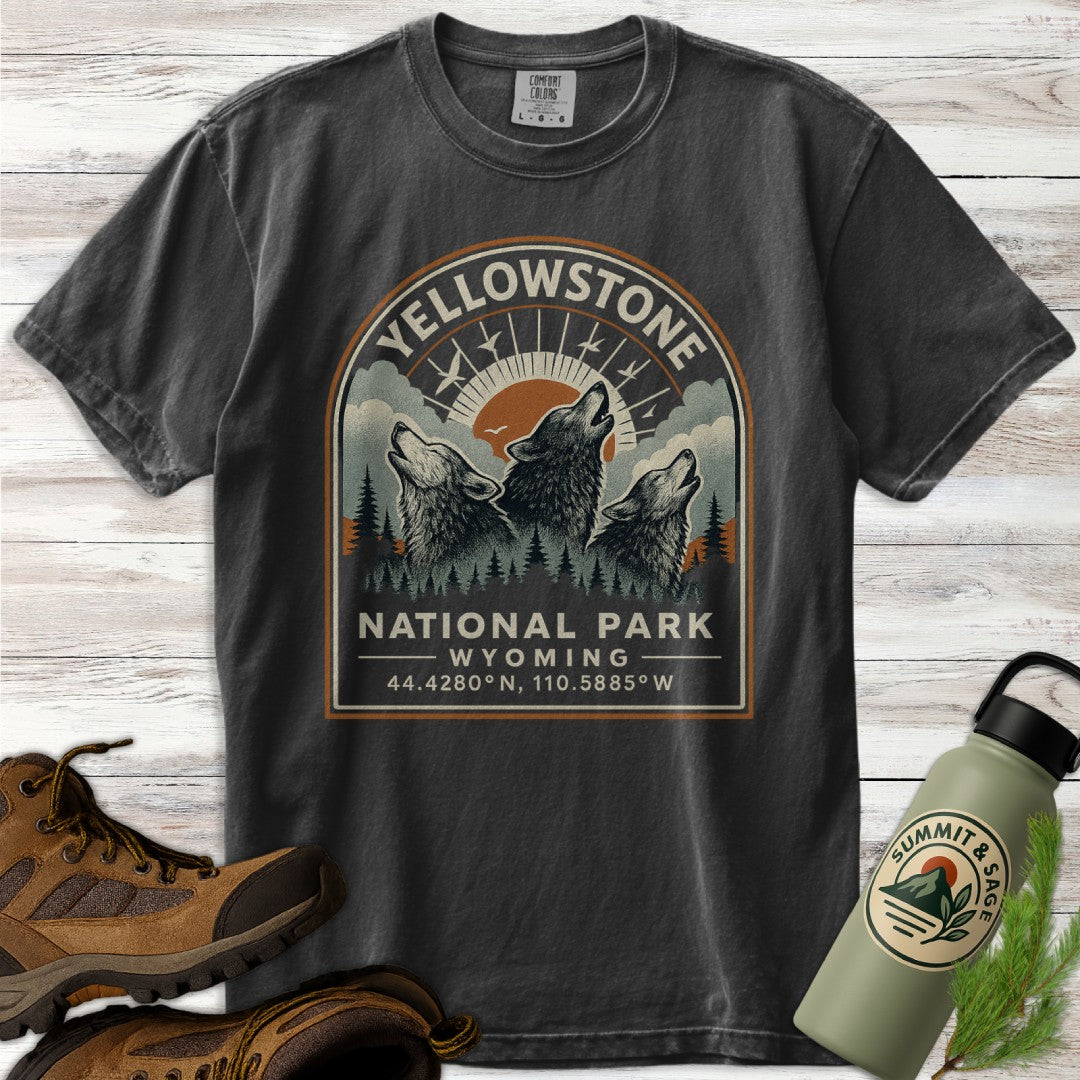 Vintage Yellowstone Wolf T-Shirt