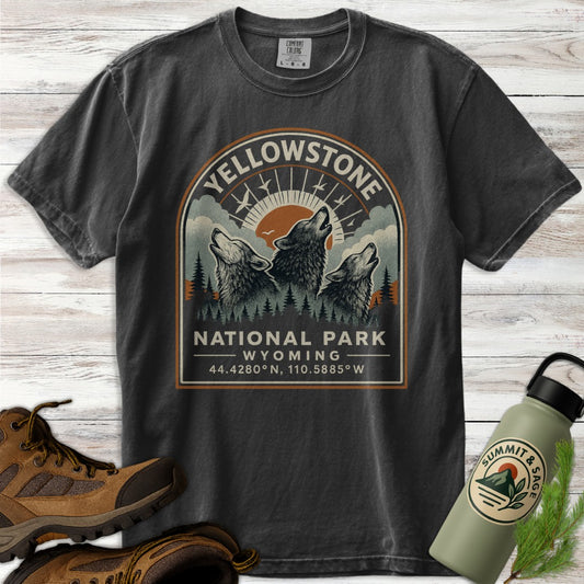 Vintage Yellowstone Wolf T-Shirt