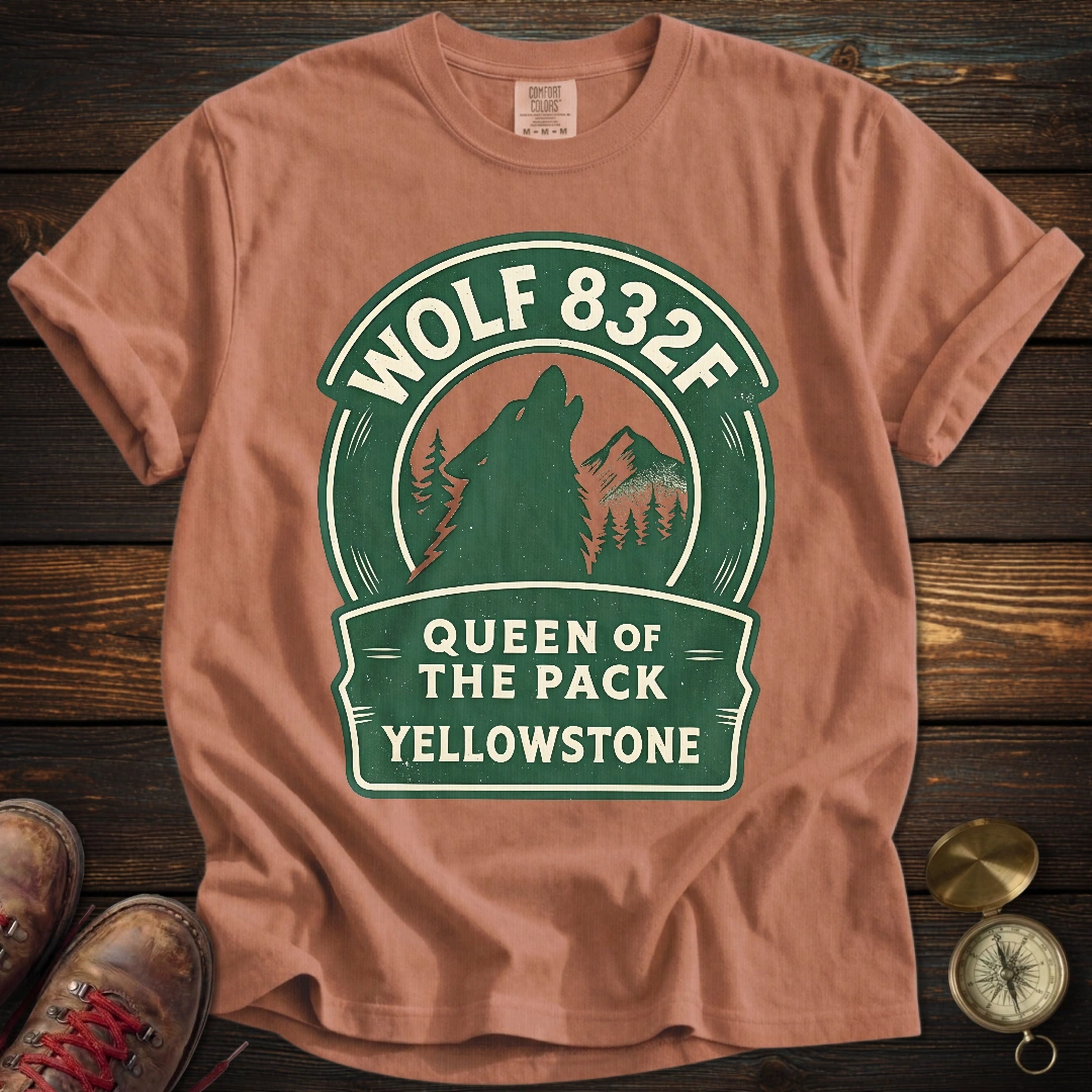 Wolf 832F Yellowstone Badge T-Shirt