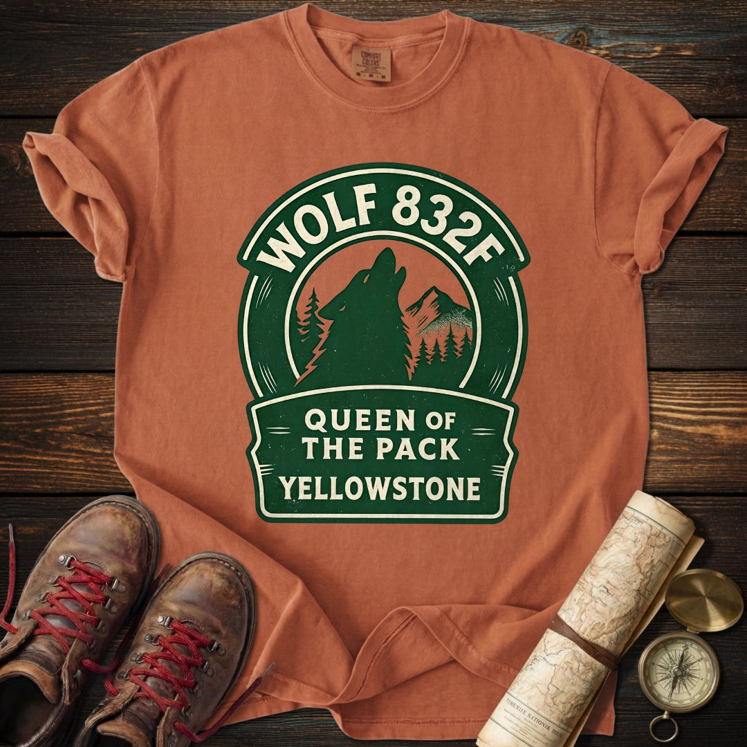 Wolf 832F Yellowstone Badge T-Shirt