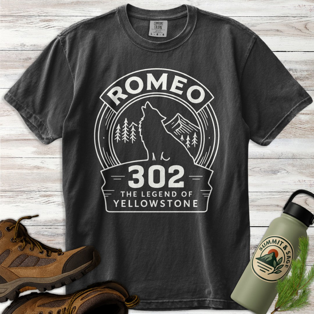 Wolf Romeo 302 Minimalist T-Shirt