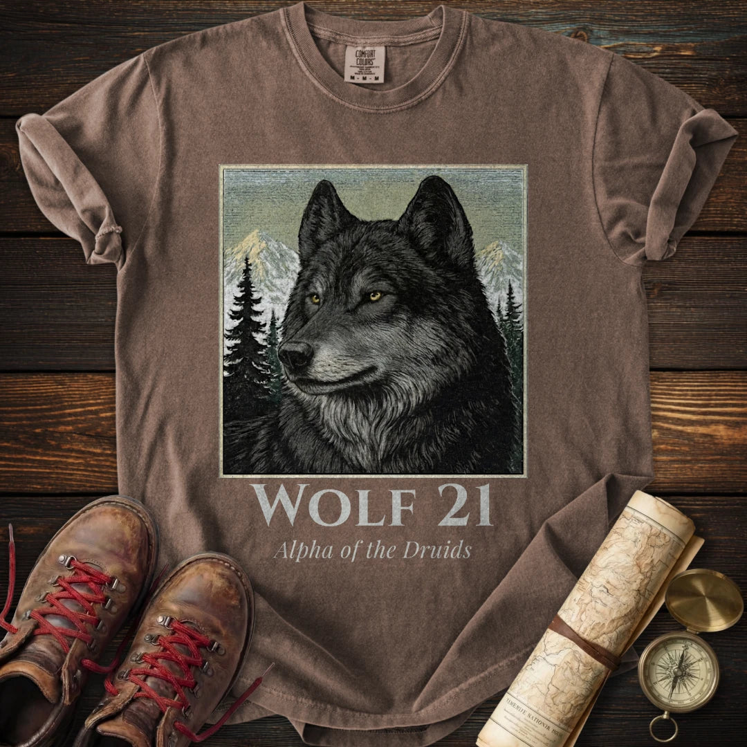 Wolf 21 - Alpha Druids T-Shirt