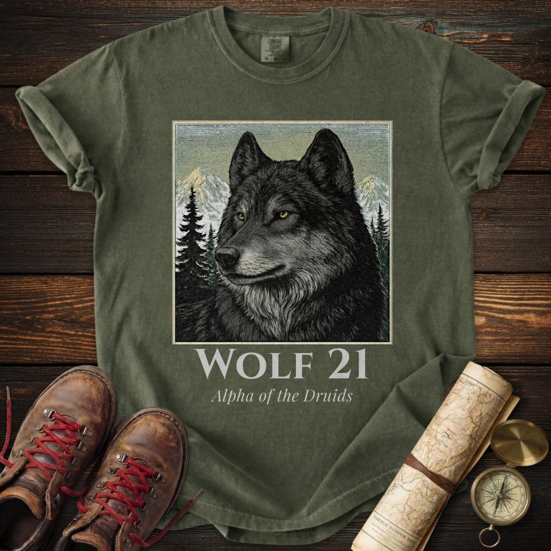 Wolf 21 - Alpha Druids T-Shirt