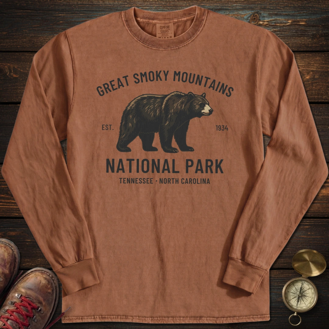 Smoky Mountains Bear Long Sleeved T-Shirt