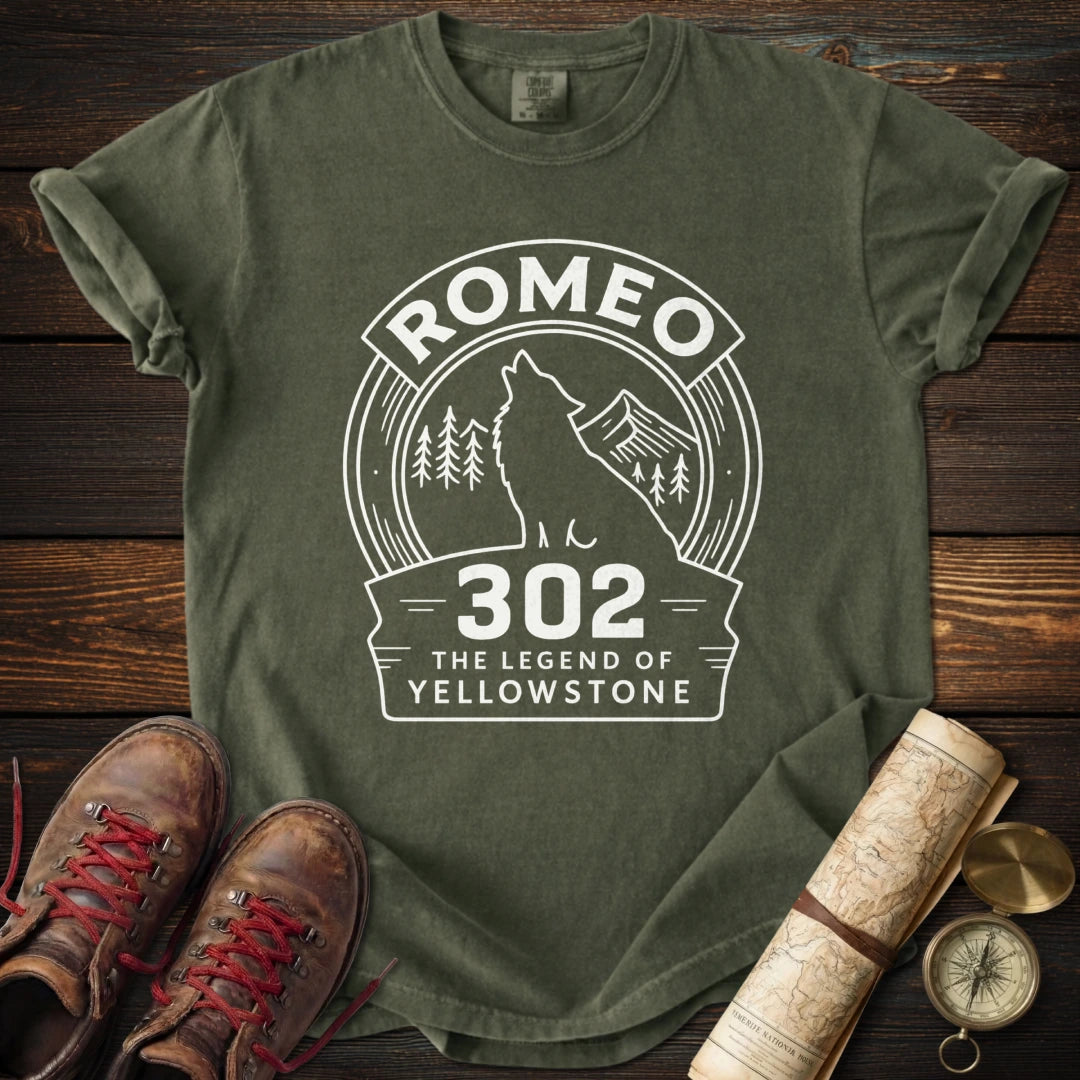 Wolf Romeo 302 Minimalist T-Shirt