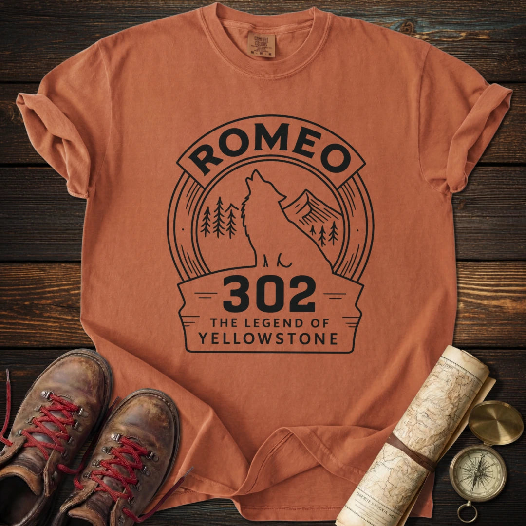 Wolf Romeo 302 Minimalist T-Shirt