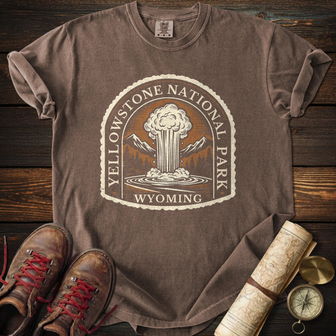 Yellowstone Old Faithful Wyoming T-Shirt