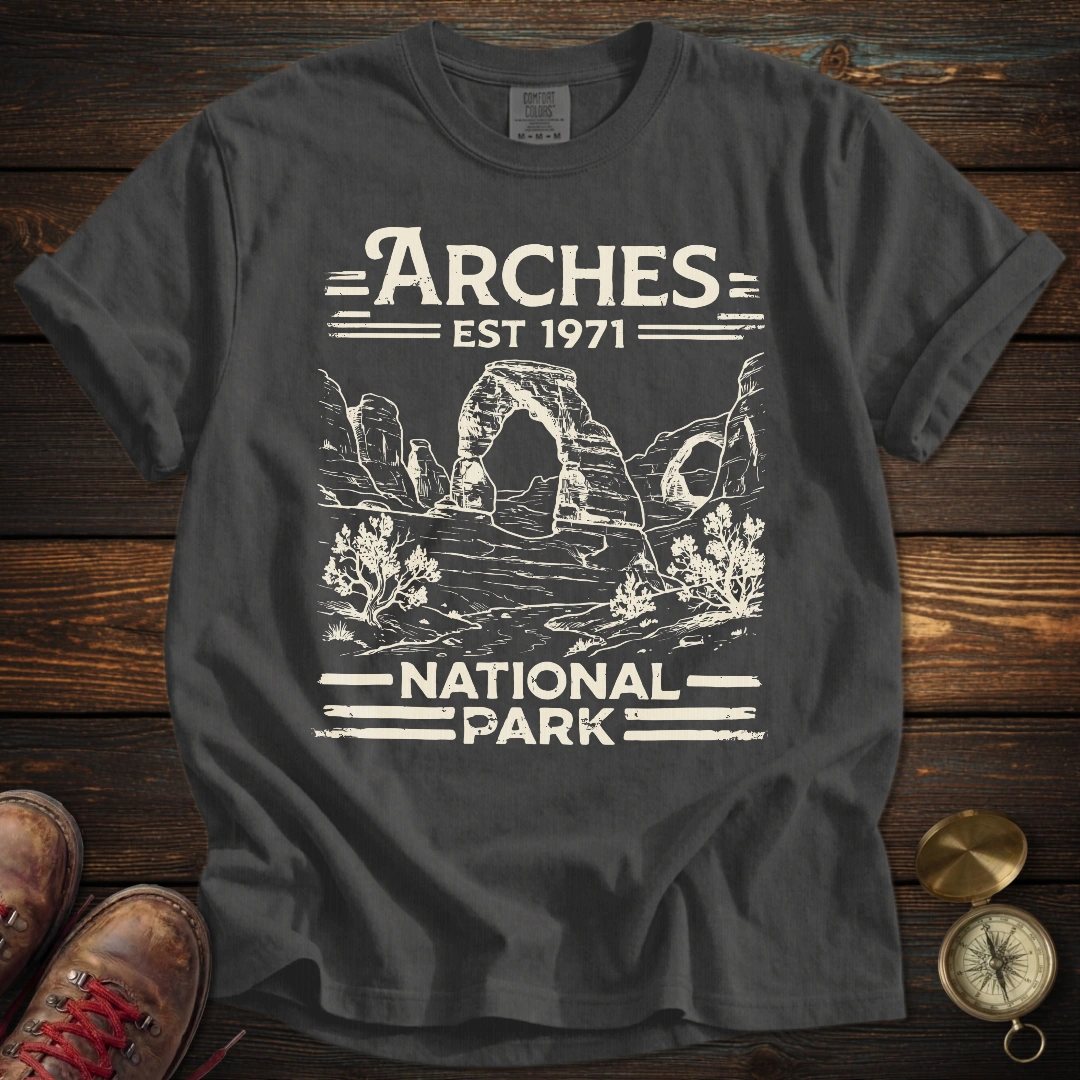 Arches Vintage Graphic T-Shirt