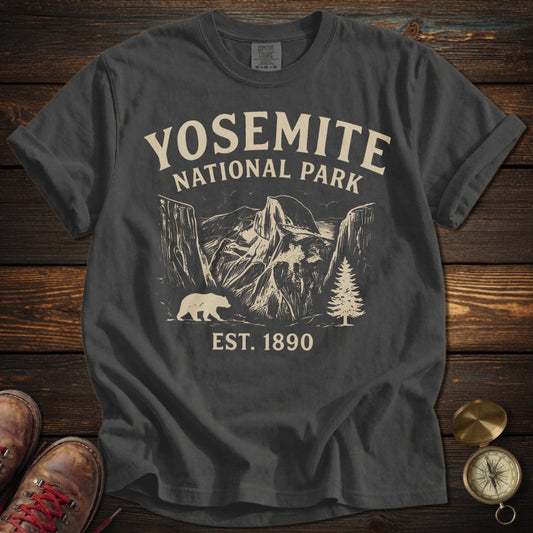 Yosemite Bear - Pepper T-Shirt