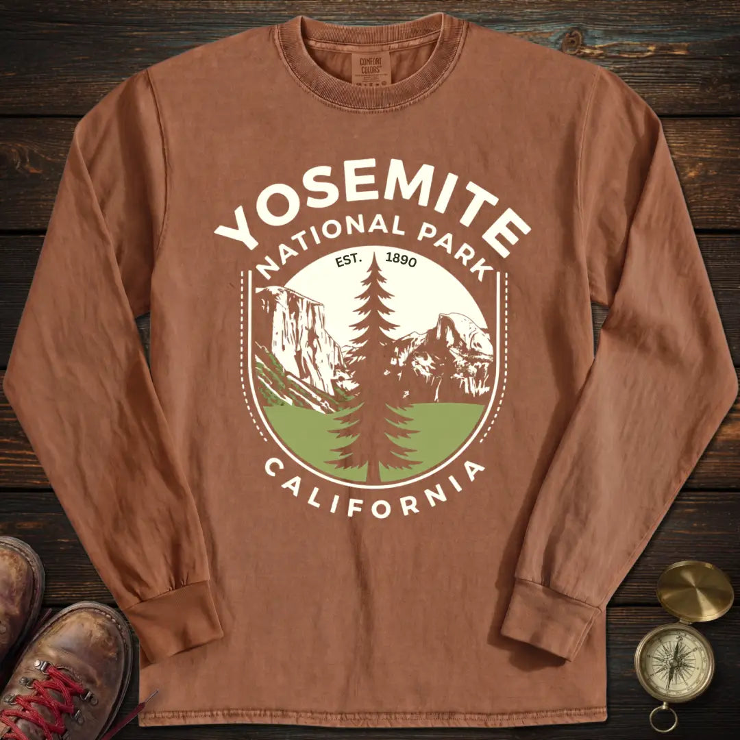 Yosemite California Long Sleeved T-Shirt